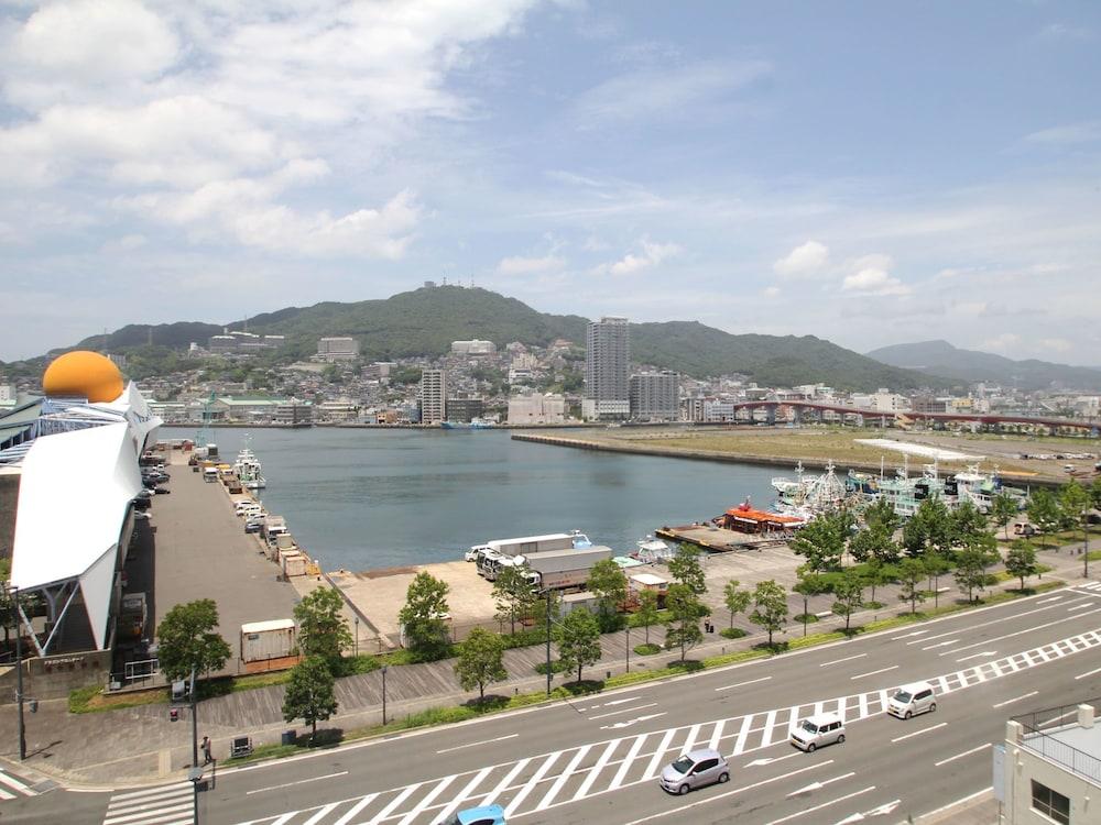 Apa Hotel Nagasaki Ekiminami Exterior foto
